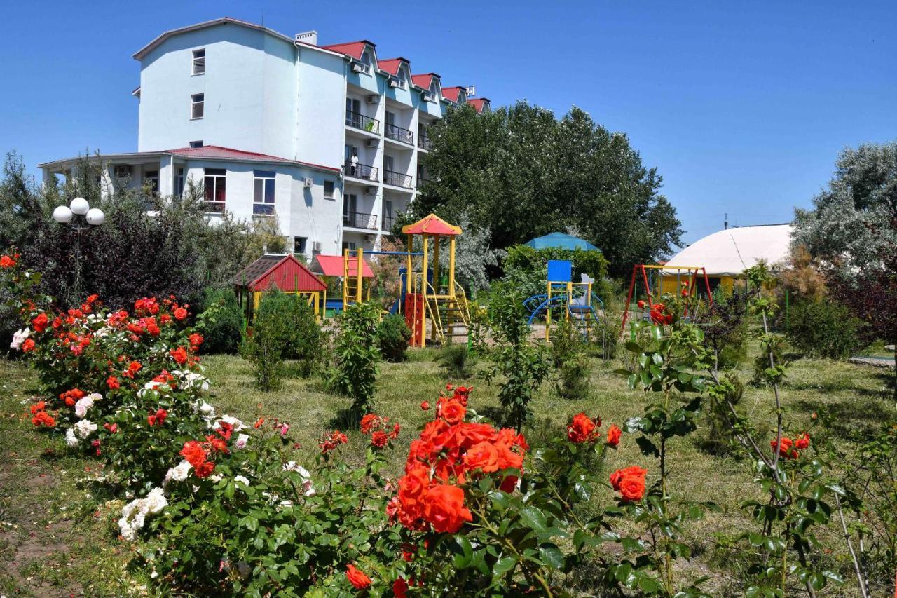 Edem Hotel Zatoka Kültér fotó